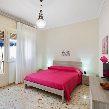Tra Il Centro E Il Mare Apartment Con Terrazzo Aci Castello Exterior foto